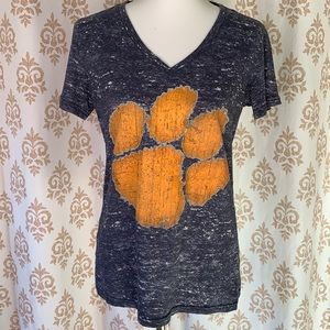 Pressbox Clemson Tigers Vneck T-shirt L